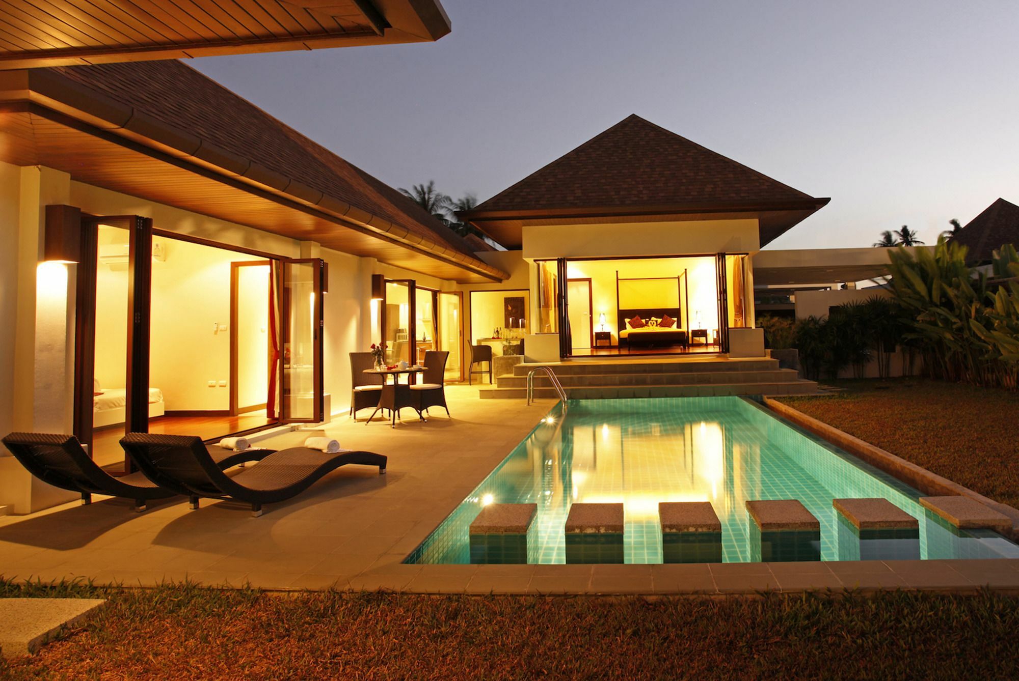 Villa Lovina By Holiplanet Rawai Exteriör bild